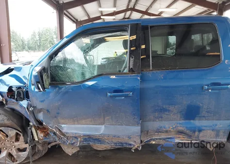 2022 Ford F-150 Lightning Lariat z USA, uszkodzony, nr VIN 1FTVW1ELXNWG15978